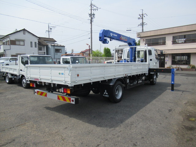 三菱ふそうファイタークレーン4段中型（4t）[写真04]