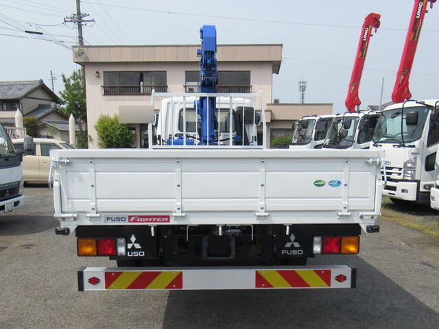 三菱ふそうファイタークレーン4段中型（4t）[写真05]