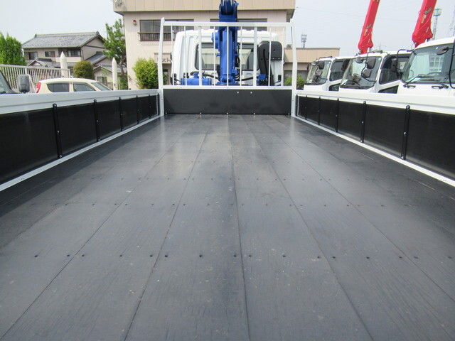 三菱ふそうファイタークレーン4段中型（4t）[写真06]