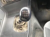 三菱ふそうスーパーグレートトレーラーヘッド（トラクターヘッド）大型（10t）[写真20]