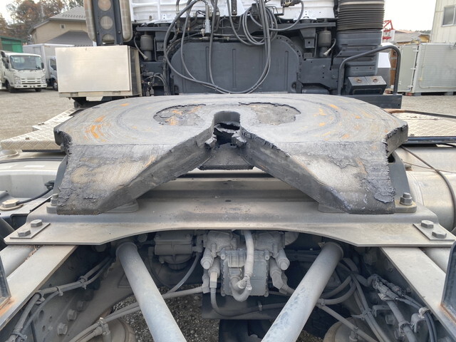 三菱ふそうスーパーグレートトレーラーヘッド（トラクターヘッド）大型（10t）[写真09]