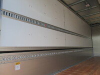 三菱ふそうファイターアルミウイング中型（4t）[写真11]