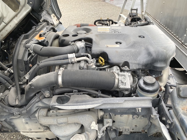 いすゞエルフアルミバン小型（2t・3t）[写真24]