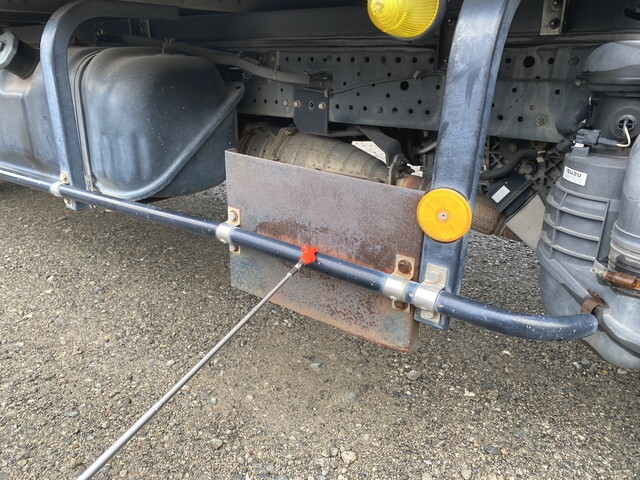 いすゞエルフアルミバン小型（2t・3t）[写真36]