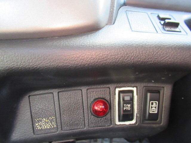 日野レンジャークレーン4段中型（4t）[写真33]