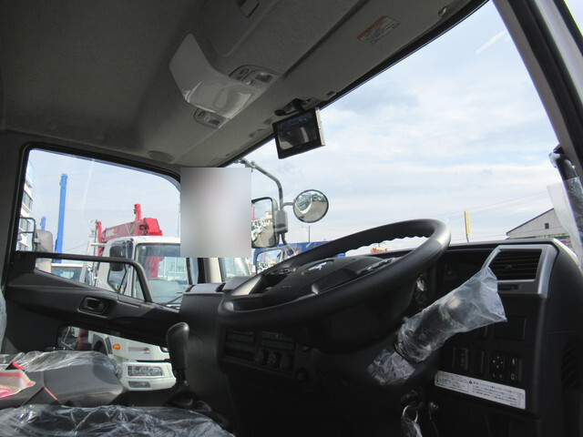 三菱ふそうファイターコンテナ専用車中型（4t）[写真23]