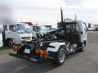 三菱ふそうファイターコンテナ専用車中型（4t）[写真05]