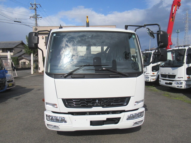 三菱ふそうファイターコンテナ専用車中型（4t）[写真07]