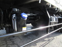 いすゞフォワードクレーン4段中型（4t）[写真15]