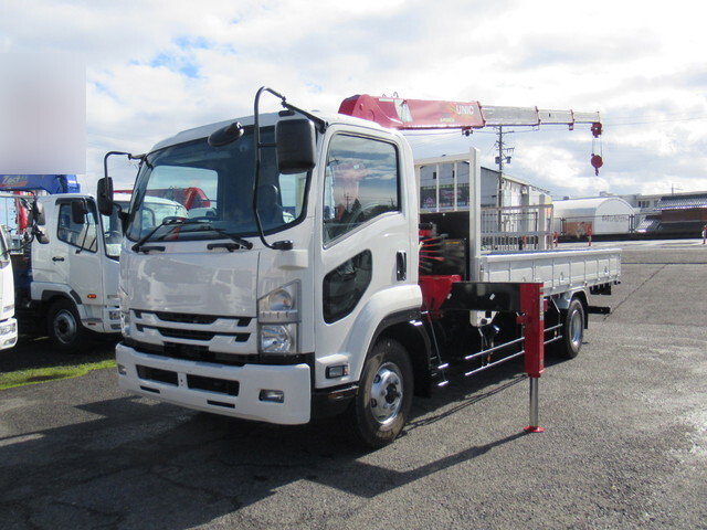 いすゞフォワードクレーン4段中型（4t）[写真03]