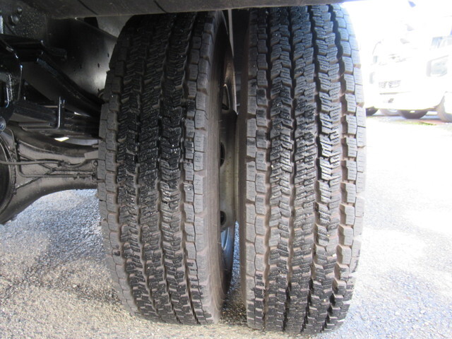 いすゞフォワードクレーン4段中型（4t）[写真32]