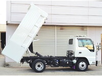いすゞエルフ深ダンプ（土砂禁ダンプ）小型（2t・3t）[写真13]