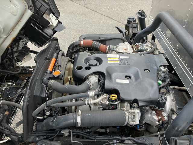 いすゞエルフアルミバン小型（2t・3t）[写真26]