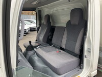 いすゞエルフアルミバン小型（2t・3t）[写真31]