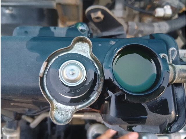 三菱ふそうキャンターパッカー車（塵芥車）小型（2t・3t）[写真15]