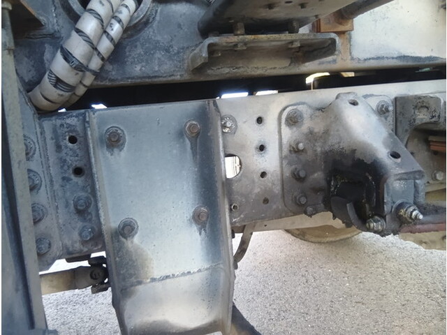 三菱ふそうキャンターパッカー車（塵芥車）小型（2t・3t）[写真19]