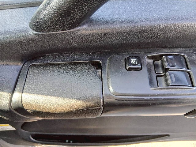 日野レンジャー冷凍車（冷蔵車）中型（4t）[写真23]