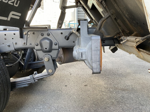 いすゞエルフダンプ小型（2t・3t）[写真18]