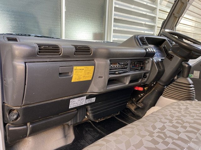 いすゞエルフダンプ小型（2t・3t）[写真27]