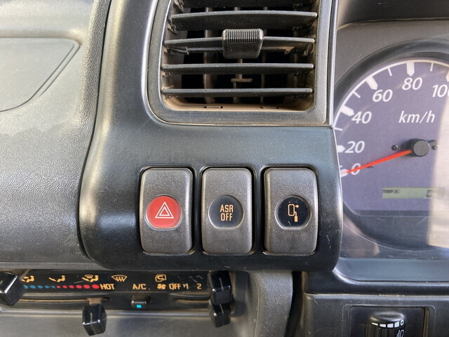 いすゞエルフダンプ小型（2t・3t）[写真34]