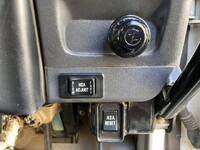 いすゞエルフダンプ小型（2t・3t）[写真35]