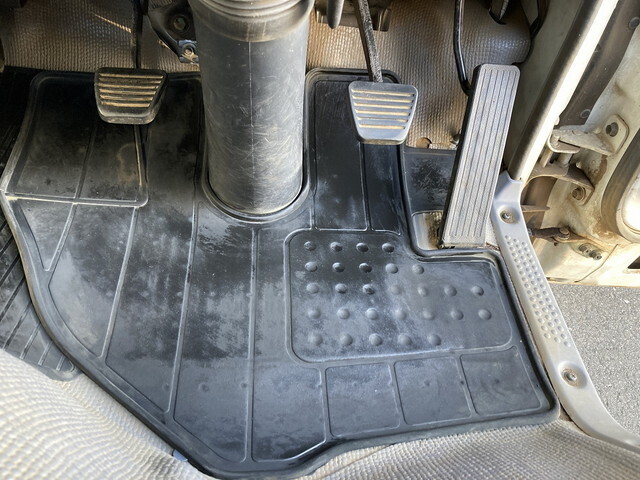 いすゞエルフダンプ小型（2t・3t）[写真35]