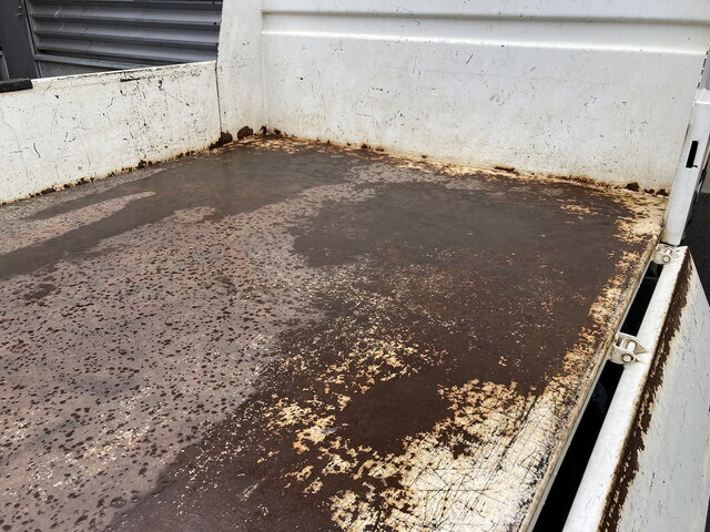 いすゞエルフダンプ小型（2t・3t）[写真06]