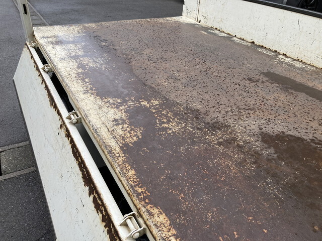 いすゞエルフダンプ小型（2t・3t）[写真07]