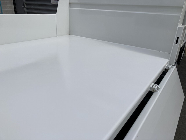 いすゞエルフダンプ小型（2t・3t）[写真08]