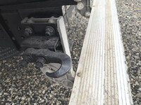 いすゞエルフアルミバン小型（2t・3t）[写真27]