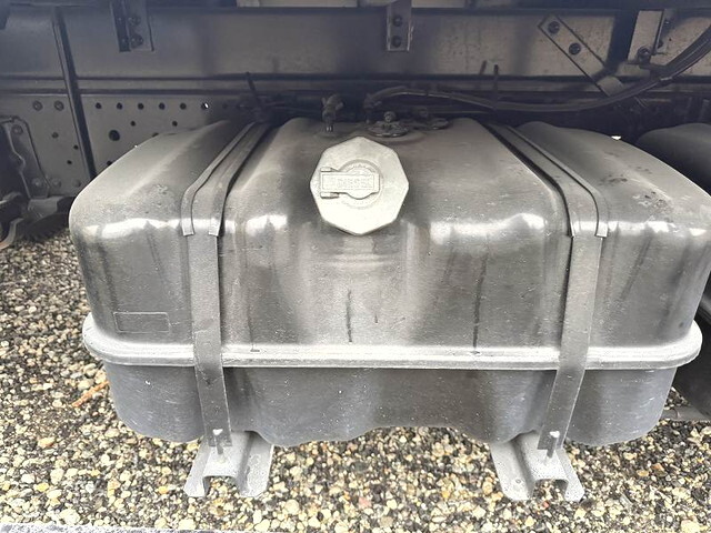 いすゞエルフアルミバン小型（2t・3t）[写真29]