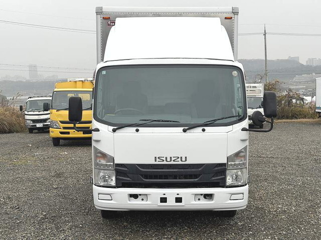 いすゞエルフアルミバン小型（2t・3t）[写真03]