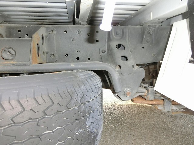 トヨタトヨエース平ボディ小型（2t・3t）[写真13]