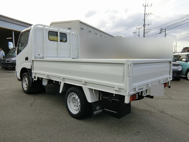 トヨタトヨエース平ボディ小型（2t・3t）[写真02]