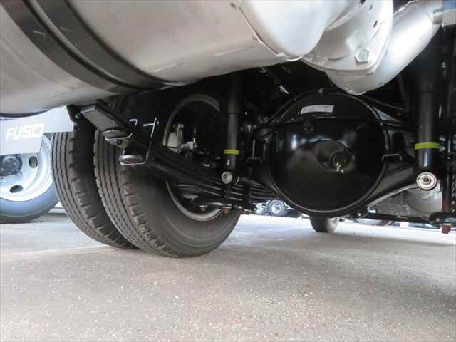 三菱ふそうキャンターダンプ小型（2t・3t）[写真38]