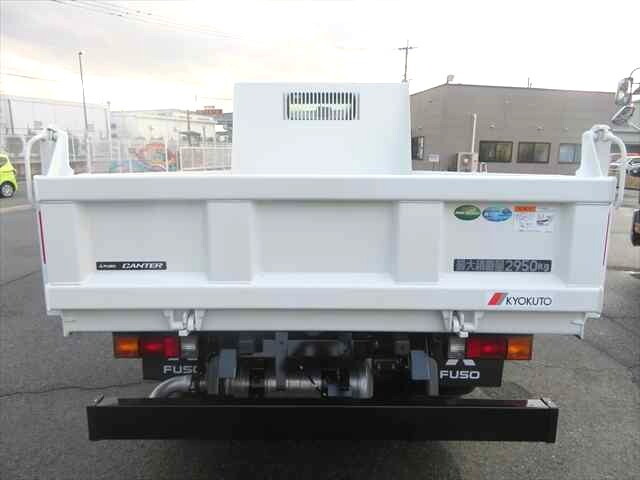 三菱ふそうキャンターダンプ小型（2t・3t）[写真08]