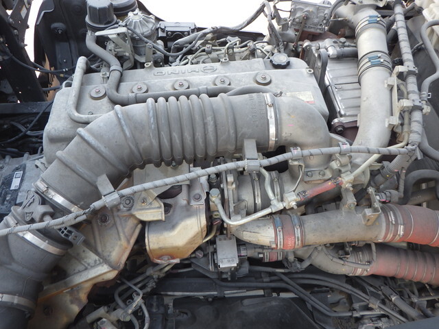 日野プロフィアアルミウイング大型（10t）[写真28]