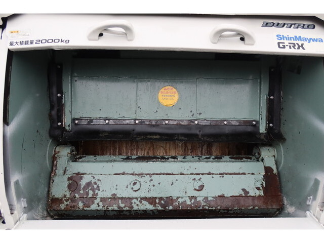日野デュトロパッカー車（塵芥車）小型（2t・3t）[写真12]
