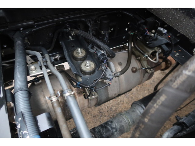 日野デュトロパッカー車（塵芥車）小型（2t・3t）[写真21]