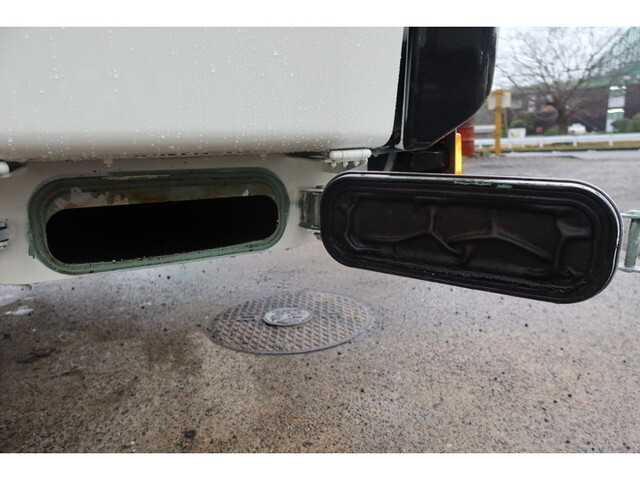 日野デュトロパッカー車（塵芥車）小型（2t・3t）[写真05]