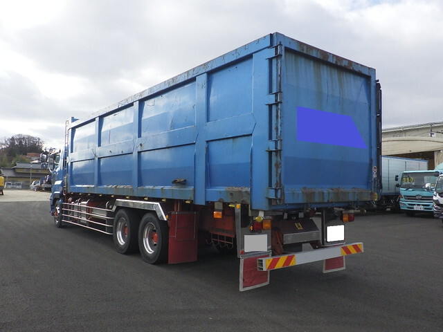 いすゞギガ深ダンプ（土砂禁ダンプ）大型（10t）[写真02]