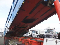 いすゞギガ深ダンプ（土砂禁ダンプ）大型（10t）[写真22]