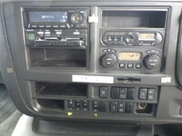 いすゞギガ深ダンプ（土砂禁ダンプ）大型（10t）[写真27]