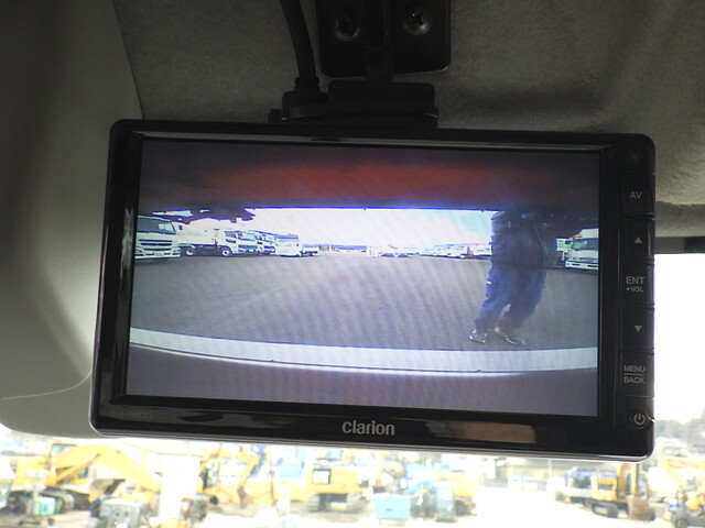 いすゞギガ深ダンプ（土砂禁ダンプ）大型（10t）[写真33]