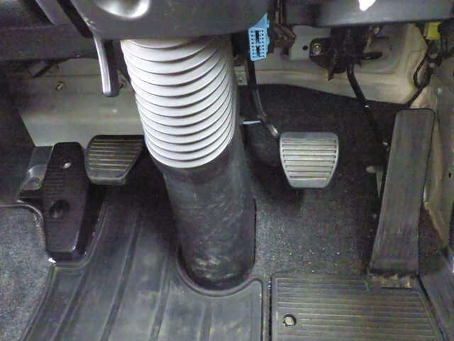 いすゞギガ深ダンプ（土砂禁ダンプ）大型（10t）[写真35]