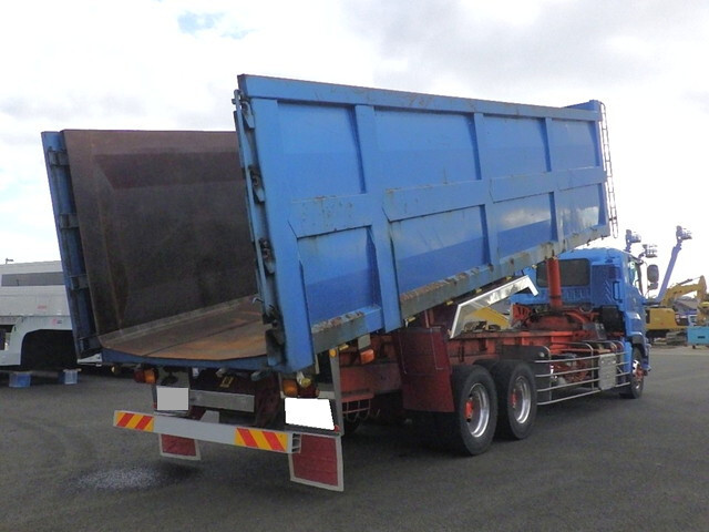 いすゞギガ深ダンプ（土砂禁ダンプ）大型（10t）[写真04]