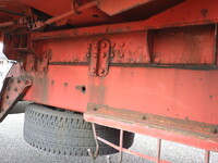 いすゞギガ深ダンプ（土砂禁ダンプ）大型（10t）[写真09]