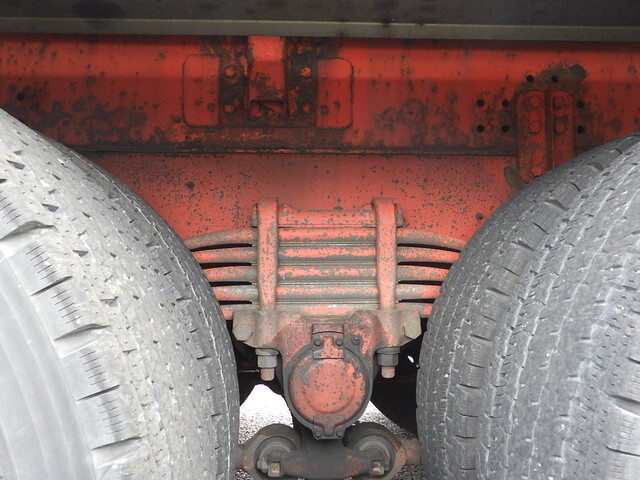 いすゞギガ深ダンプ（土砂禁ダンプ）大型（10t）[写真09]