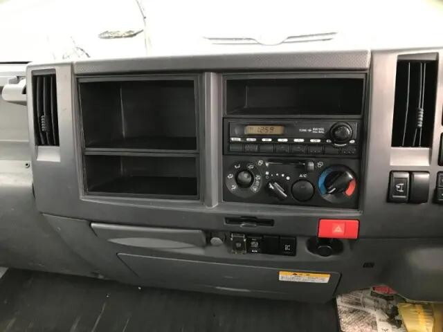 いすゞエルフパッカー車（塵芥車）小型（2t・3t）[写真10]