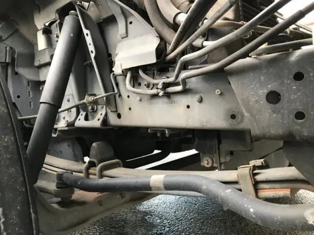 いすゞエルフパッカー車（塵芥車）小型（2t・3t）[写真16]